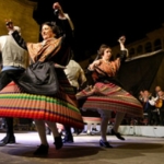 El Grupo Danzas de Magisterio se encargó de coordinar el festival de bailes populares